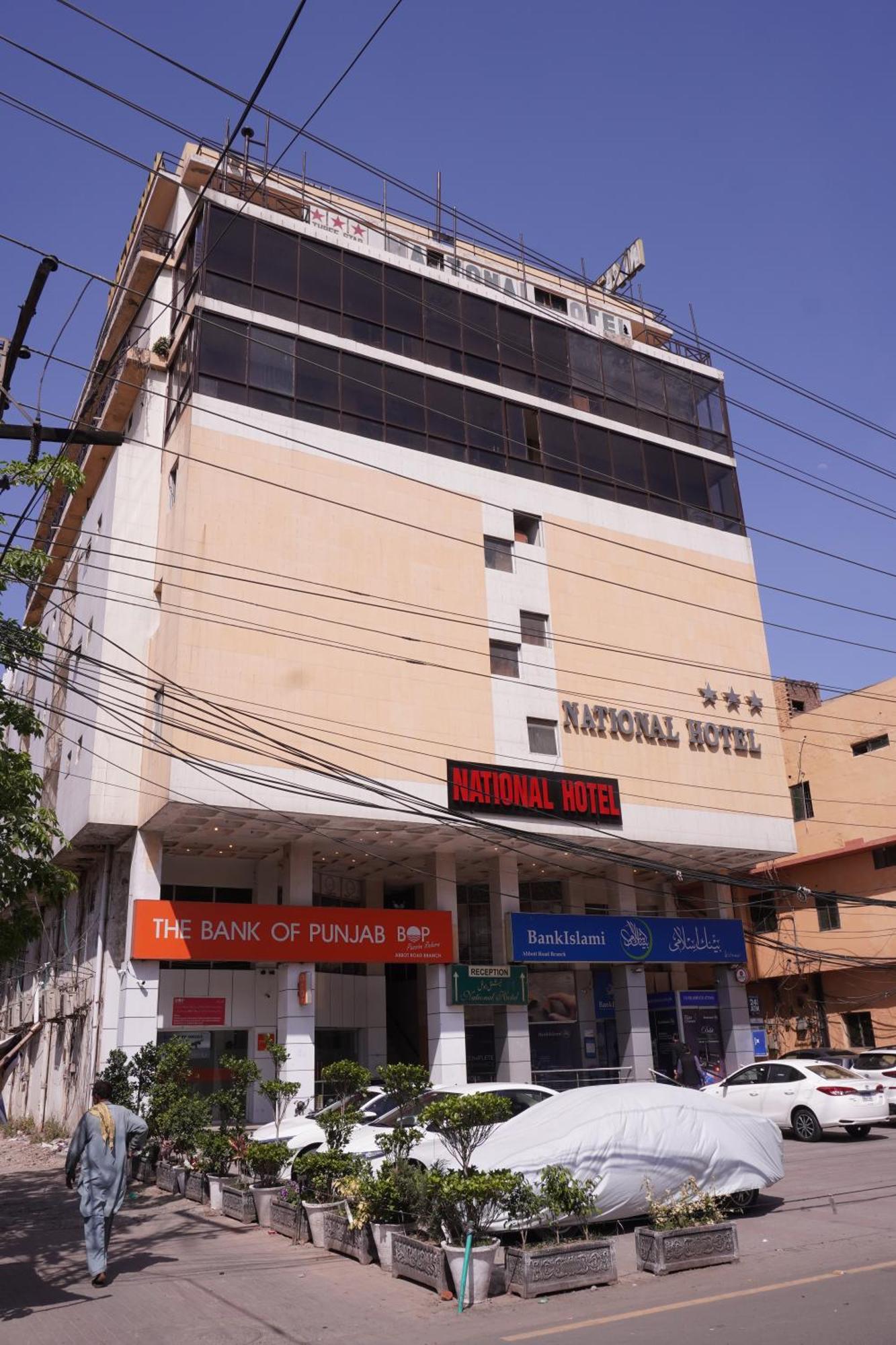 National Hotel Lahore Exterior foto