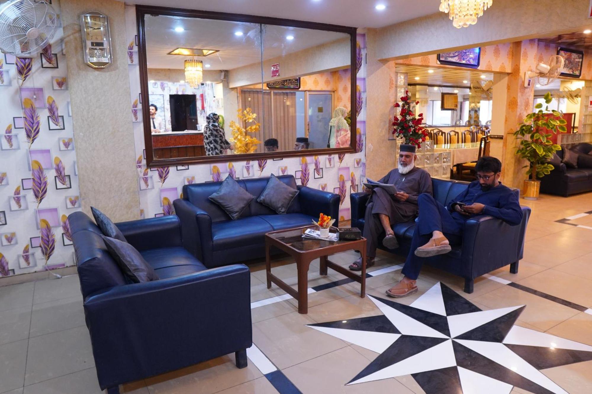 National Hotel Lahore Exterior foto