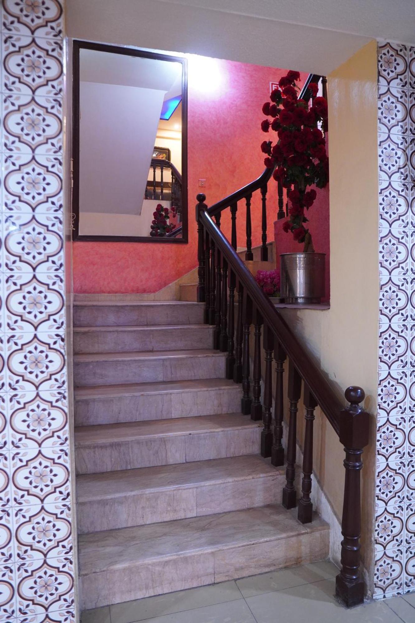 National Hotel Lahore Exterior foto